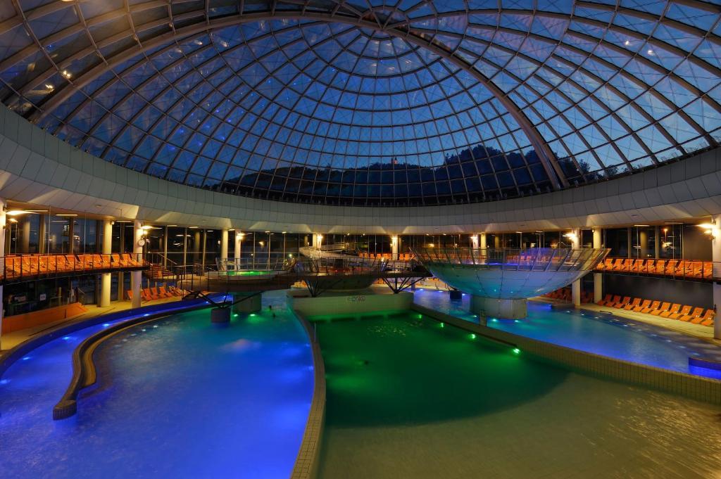 Hotel Thermana Park Lasko**** Superior Exterior photo